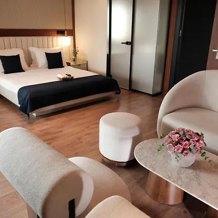 Qzen House Alacati Çeşme